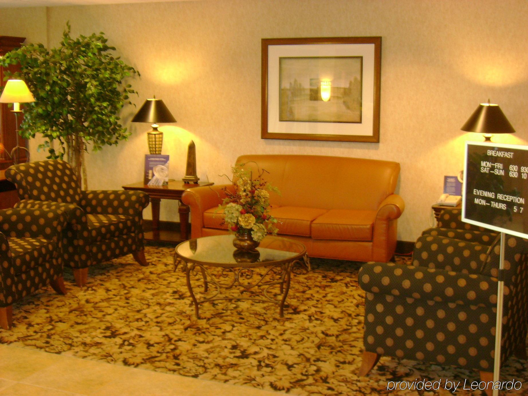 Holiday Inn Express Milwaukee N- Brown Deer/Mequon Esterno foto